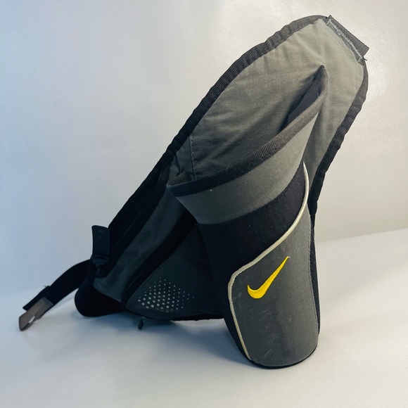 Nike running belt - Picture 2 of 6